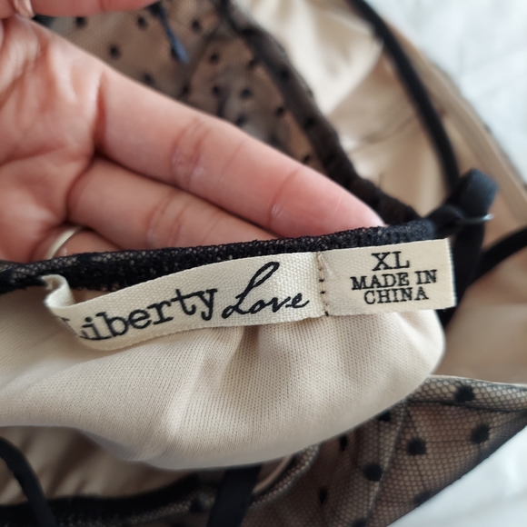 Crop top - Picture 5 of 5